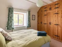 Beautiful 4 bedroom 19th Century Farmhouse Hotels in Mold