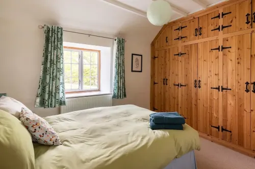 Beautiful 4 bedroom 19th Century Farmhouse