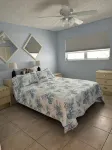 Almost Beachfront for Less -Ocean & Sunset Views-Near JW Marriott Hotels near Marco Island Center for the Arts