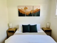 Historic Colorado Cottage // blocks from Denver’s best breakfast & coffee shops!