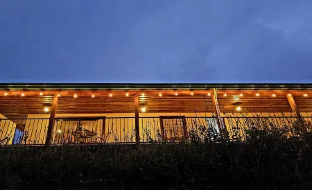 Cabaña en la Montaña Cerca del Parque Nacional Tapantí Orosi, Cartago Costa Rica Отели в г. Параисо