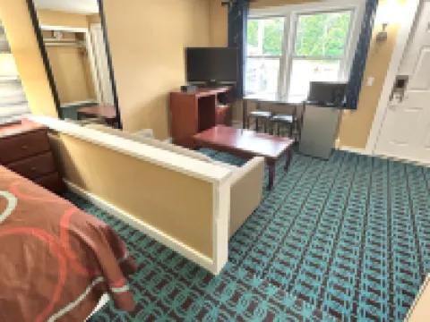 The Villager Motel Hotels in Bartlett