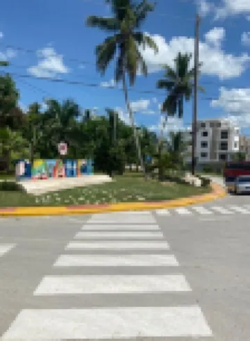 Apartamento en Bayahibe con piscina y cerca de la playa.