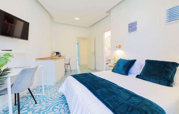 Via Roma Suites