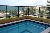 Apt overlooking the Morro do Careca