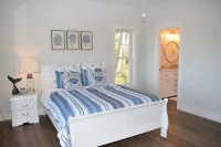 Bay View-WATERFRONT, DOCK, SUNSETS!