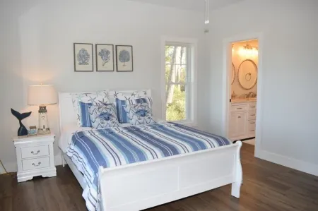 Bay View-WATERFRONT, DOCK, SUNSETS!