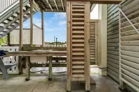 Sleeps 16! Across from beach! POOL! Close to downtown! Downstairs apartment!