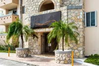 Fabulous Beachfront Home-Family Friendly, Las Brisas 402 Reduc min stay 3 days