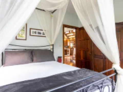 SPECTACULAR VIEW! Hotels in Savannes