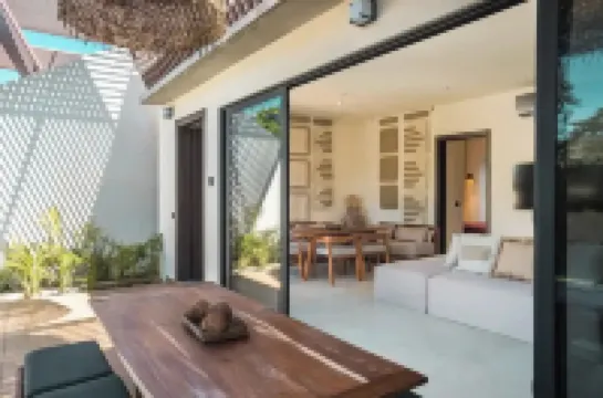 4Bdr Luxury Villa 2 Private Pools 10 Min Beach & Zamna