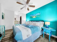 Longboat Key bliss. A perfect Retreat at Cabana Beach Club #9.Also available#8 - WiFi
