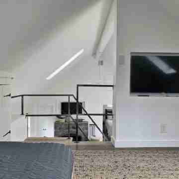 Contemporary Cottage less than an hour from NYC! Rooms