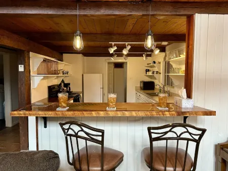 Weekend Getaway, Family vacation comfort cabin