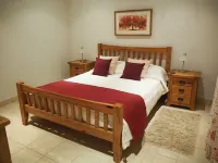 Stunning 3 Bedroom Townhouse, near the pool, located in the views, Salema Hotels in Salema