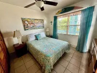 Sunset Beach A6 Beautiful remodeled condo on the Beach San Pedro - kayaks, bikes Hotel a 