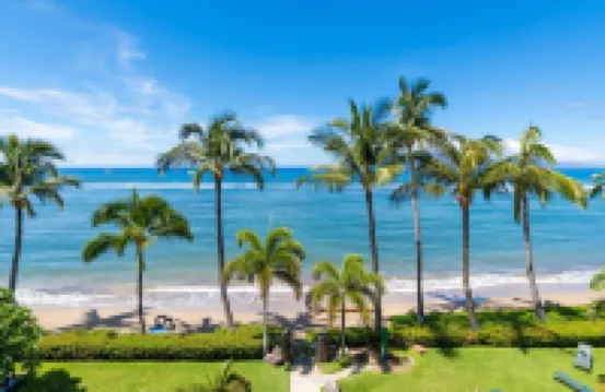 Romantic Oceanfront Condo at Lahaina Shores with Sweeping Ocean Views