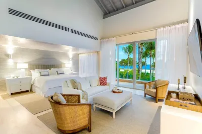 Oceanfront, Luxury Villa on Golf course, fully staffed including 5 star chef. Các khách sạn ở 