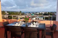 Island Getaway Two Bedroom Perfect for the adventurous family holiday