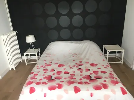 Exceptional location for this waterfront house