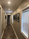 Modern 2- bedroom apartment in downtown