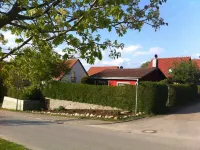 comfortable holiday house at lake Fleesen - 250m from water, Mediterranean ambie