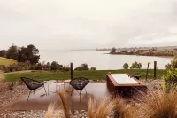 Coastal Calm | Luxe Stay with Views, Bath & Fire.