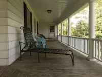 Pitman Pointe Estate w/ Lake View Hotels in Burnside