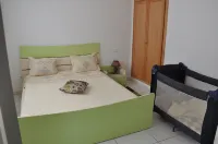 Apartment tourist area 80 m beach free wifi