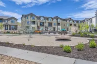 Cozy Ski Retreat Minutes From Snowbasin