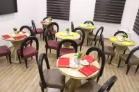 Victorian Bloom Hotel and Resort Hotels in Asaba