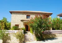 Unique Stone House Traditional Villa in Ayia Anna Hotels in 