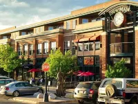 Vail Valley Condo-Downdown, Pool/Hot Tub, Ski, Bike, Fish, Restaurants, Movies Hotels in Edwards
