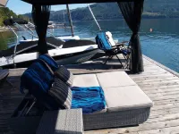 "The Guest House" on beautiful Sproat Lake!