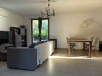 Villa StJames Ile Rousse Hoteles en Monticello