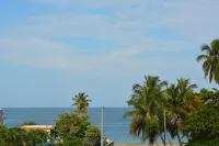 Casa Vasquez 2 Sea Beach Village - Ocean View - Beach - Pool - Roof Deck