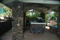 Stunning Oceanfront Views, 2+bedrms, Beautifully Renovated Condo In Poipu, Kauai