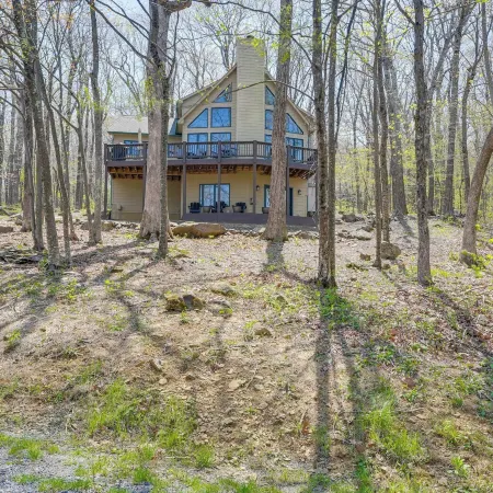 Stunning Wintergreen Resort Home: Ski & Golf!