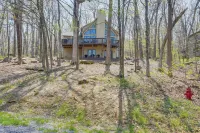 Stunning Wintergreen Resort Home: Ski & Golf! - balcony