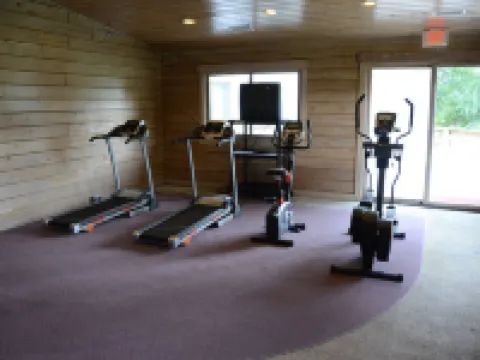 Paddle Wheel Inn Hotels in Ogle County