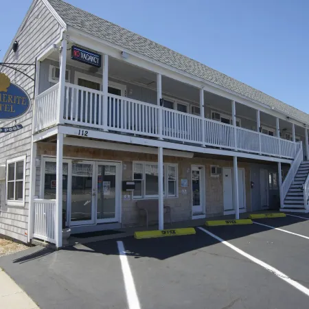 Marguerite Motel
