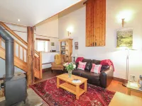 Tom's Barn