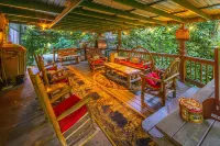 Bear Creek Lodge and Cabins Helen GA.