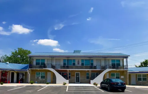 Horse Cave Motel Hotels in Hart County