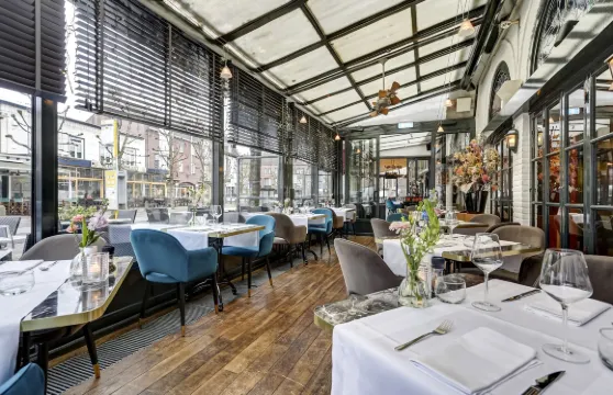 天使酒店及小酒館