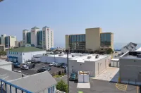 Blue Marlin Motel - Motels