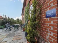 Hayloft Cottage Hotels in Badingham