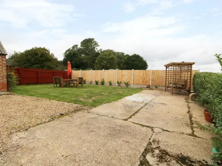 Chippers Cottage Отели рядом с достопримечательностью «Парк Таттершолл Лейкс Кантри»