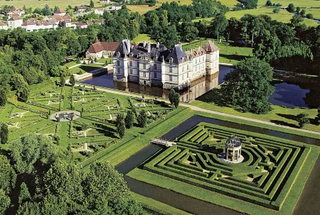 Saint Odilon Отели в г. Клюни