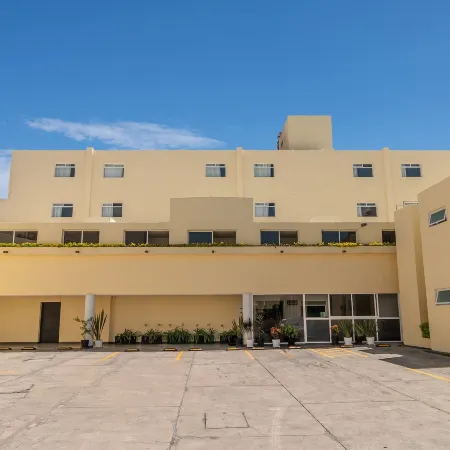 Hotel Emperador Centro Guadalajara y Remodelado